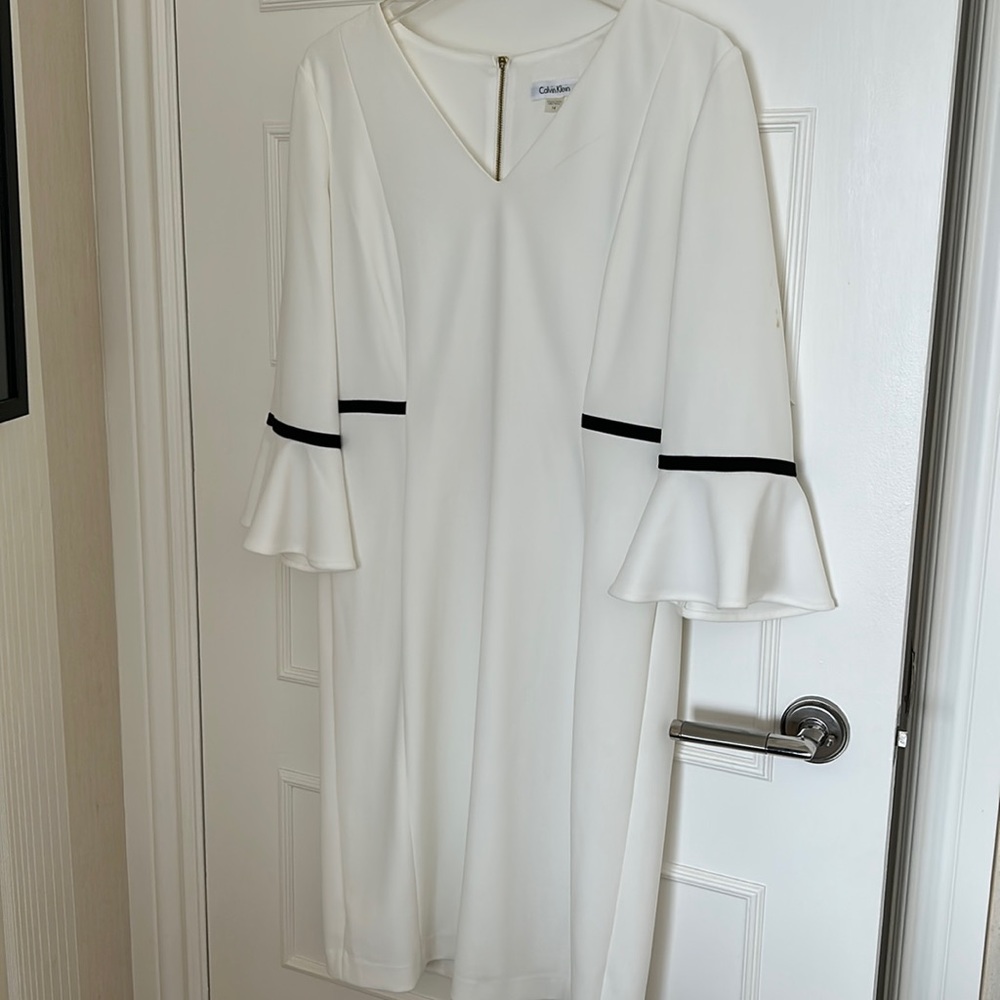 Calvin Klein tulip sleeves dress
